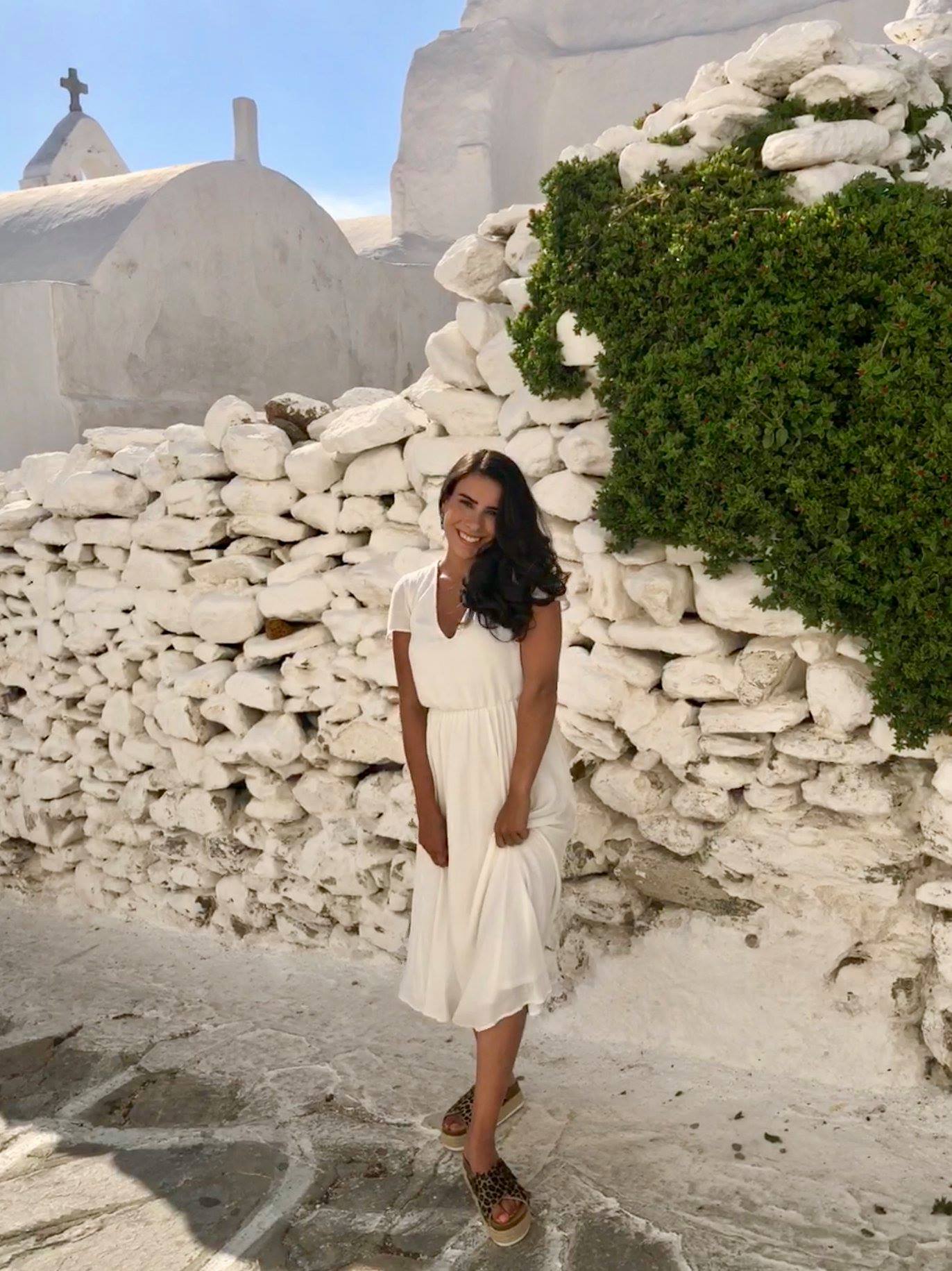 Alyssa Henke The Locationsit Travel