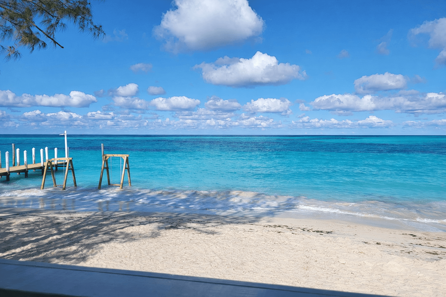 Bahamas Rose Island